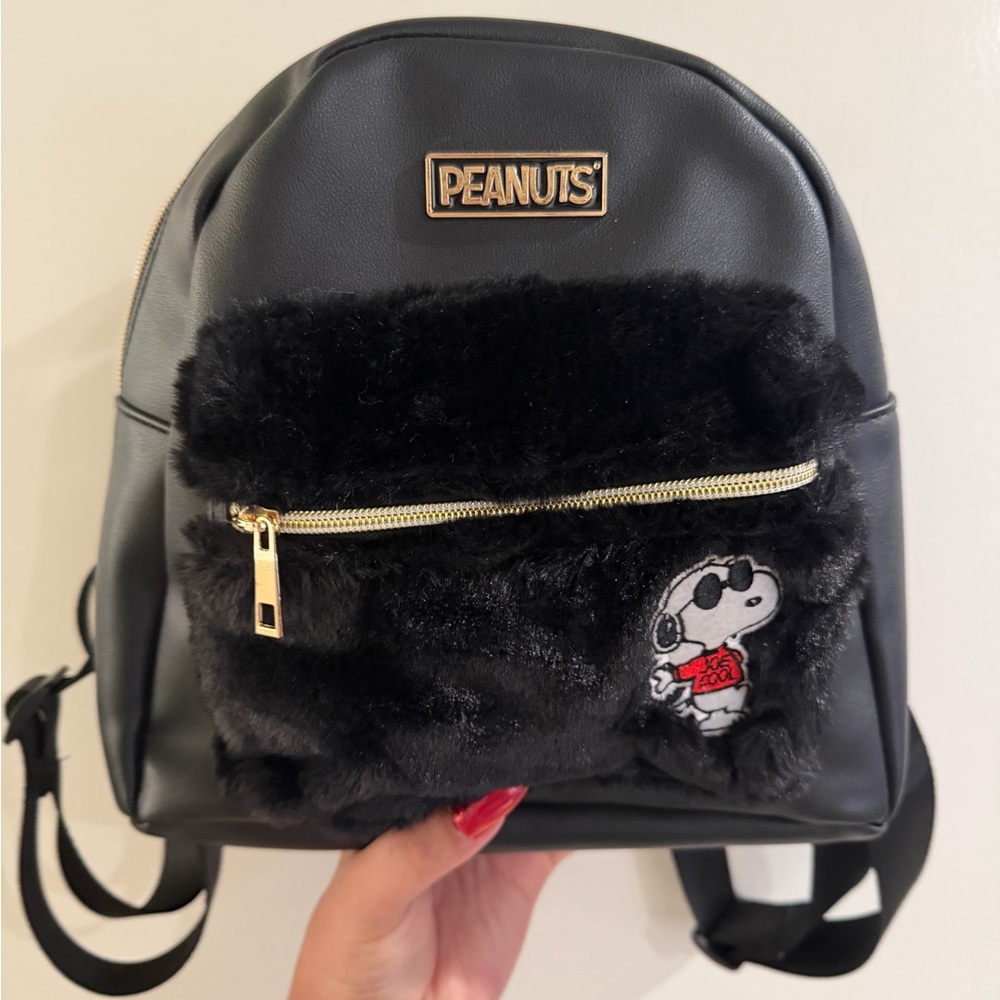 Peanuts Black Backpack with Snoopy and Faux Fur